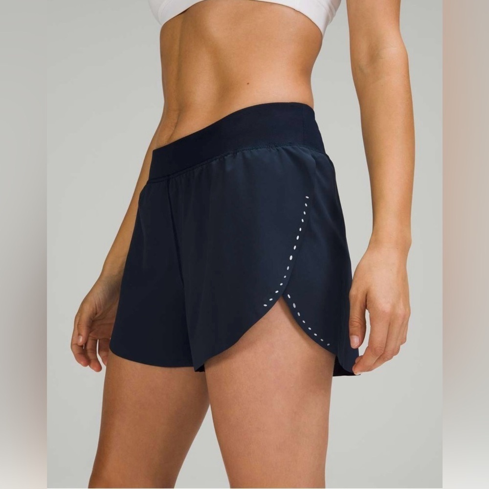 Lululemon Find Your Pace Lined High-Rise Short 3" in True Navy